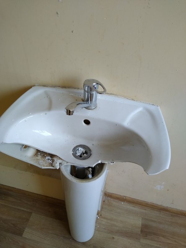 Chipped Sink Repair